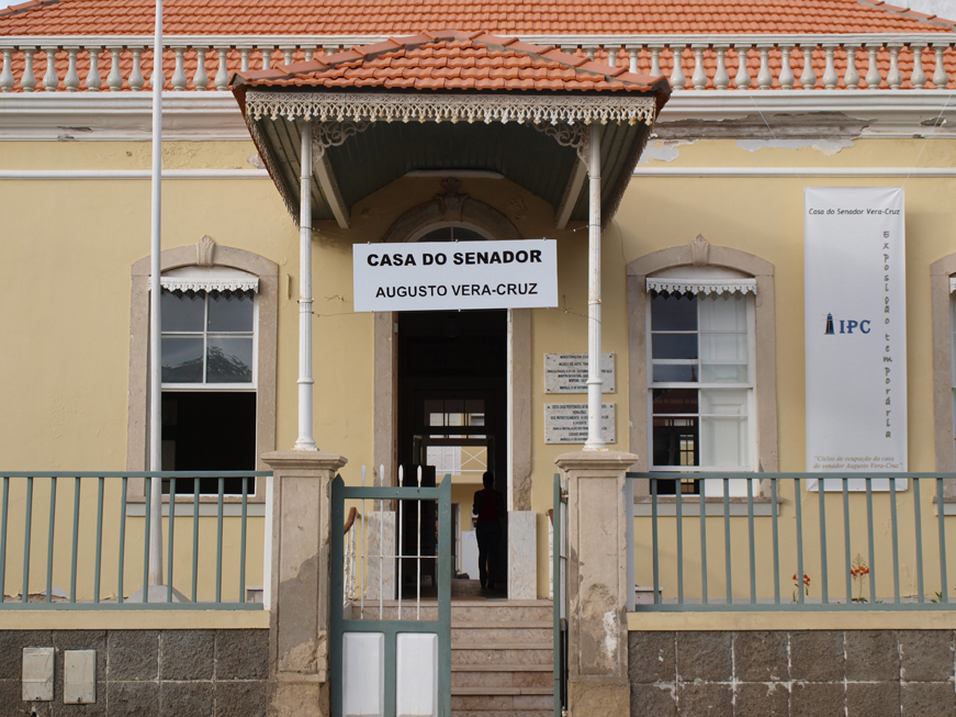 image-Centro Nacional de Artesanato e Design, "Casa do Senador Vera-Cruz"